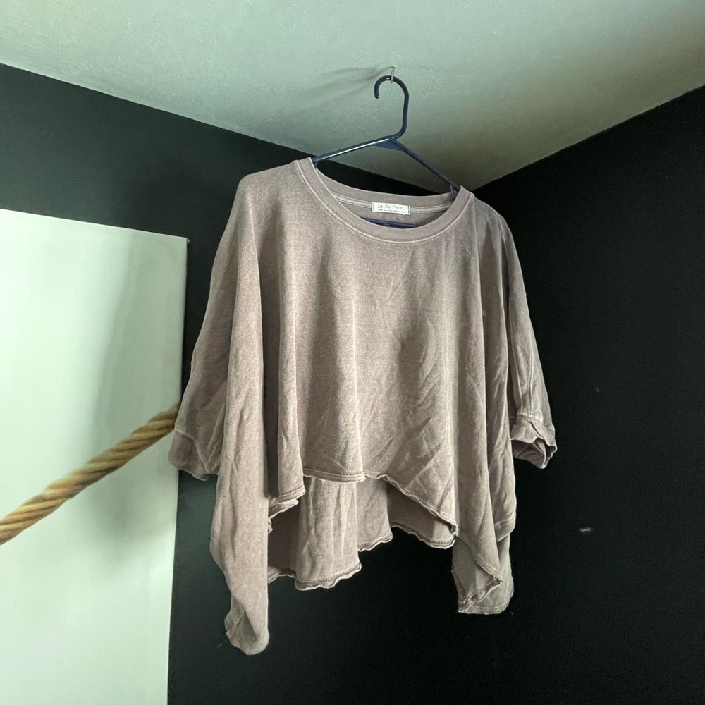 Flowy Taupe/purple t-shirt
